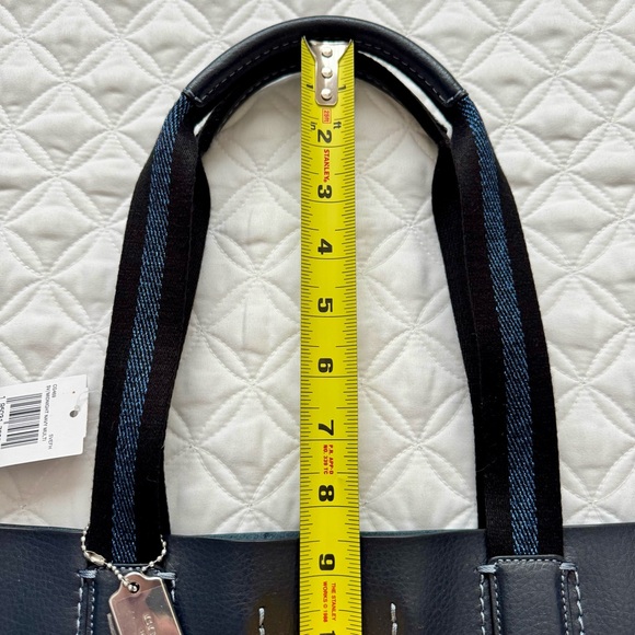 NWT Coach Derby Tote Bag Embossed Horse Carriage Silver/Midnight Navy Multi - Picture 4 of 13